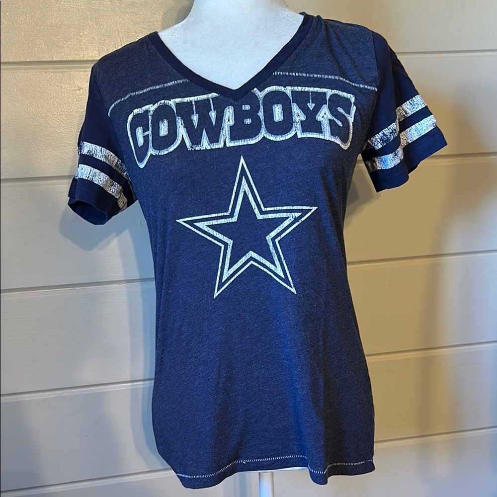 Dallas Cowboys Legends Collection V-Neck T-Shirt Women’s Medium